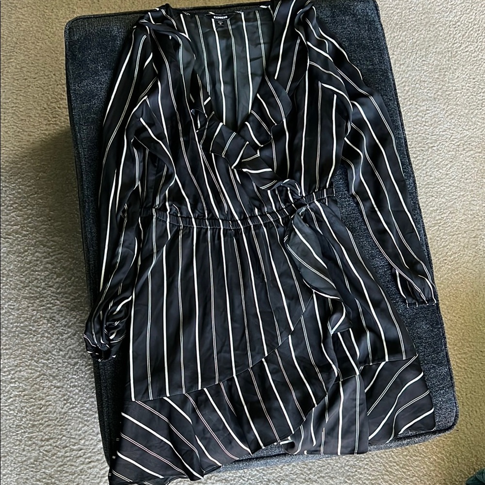 Express Black and White Striped Long Sleeve Dress